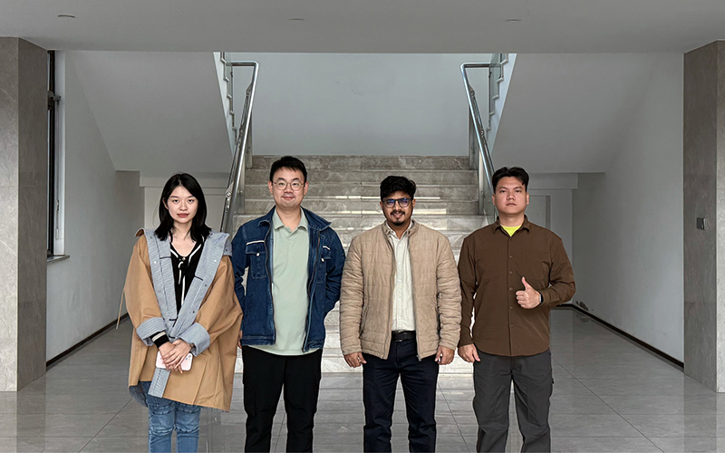 알루코건설 L L C